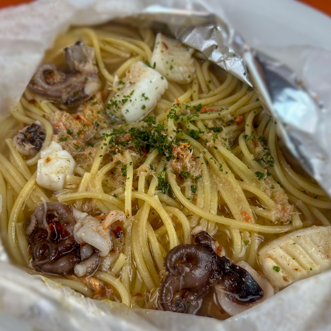 ペペロンチーノ ¥1,200 税込