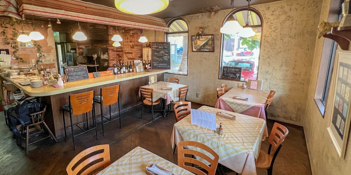 カルタパコの内観